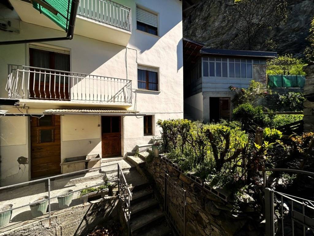 Casa indipendente a Montjovet in Frazione Barmachande - Foto 3