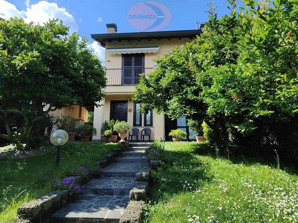 Villa a Casatenovo in Via Don Carlo Gnocchi - Foto 2
