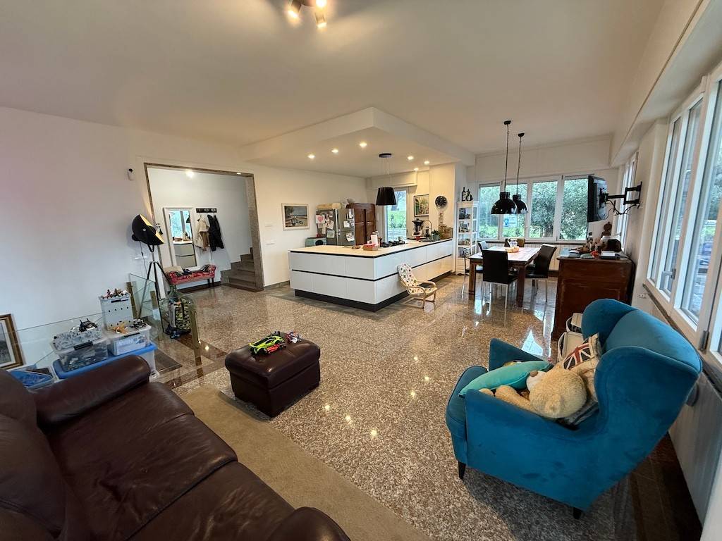 Villa a Rosignano marittimo in Via Reno - Foto 5