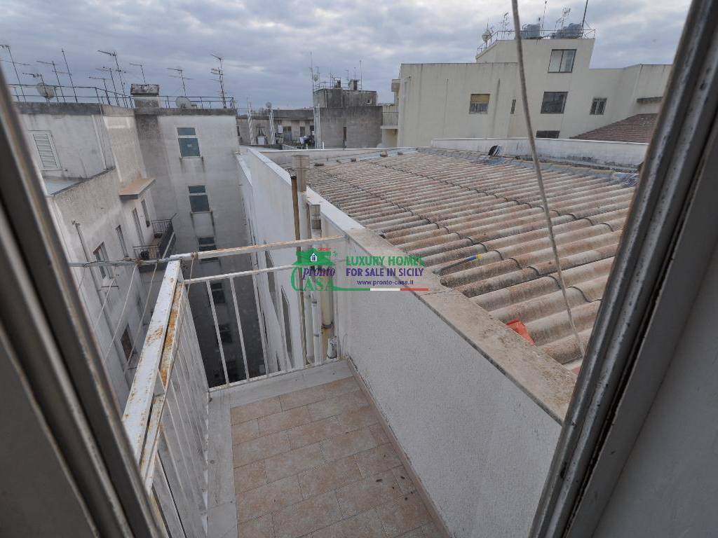Appartamento a Ragusa in Via Napoleone Colajanni - Foto 4