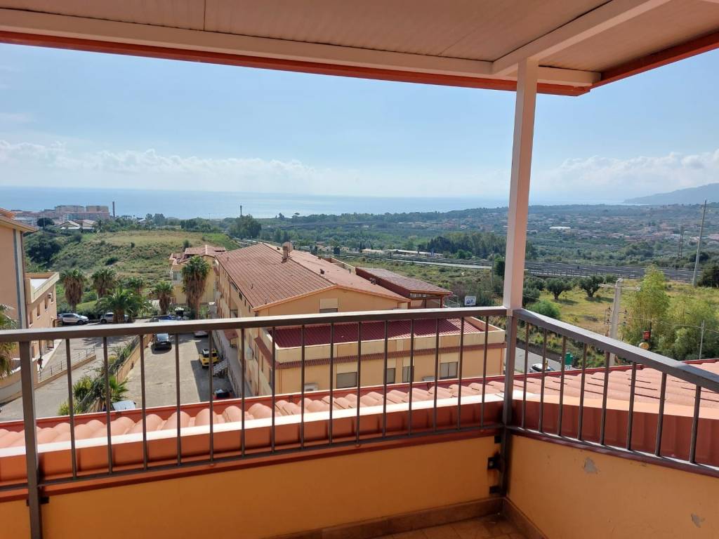 Appartamento a Catanzaro in Via Michele Maria Manfredi - Foto 3