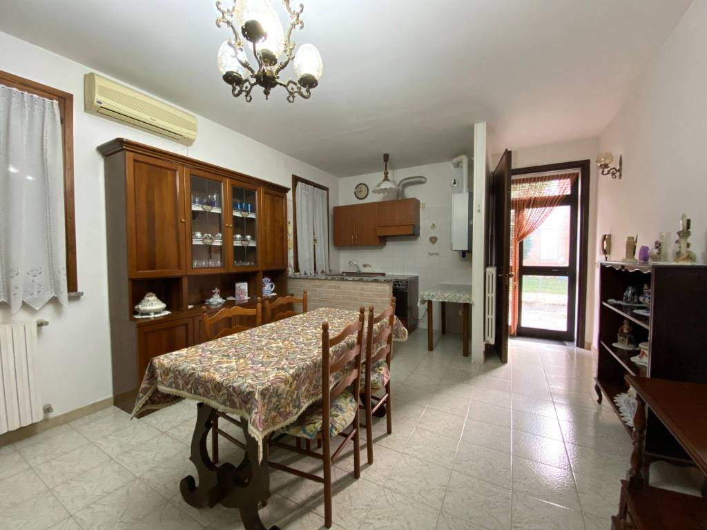 Appartamento a Tresignana in Via Giuseppe Romita, 6 - Foto 4