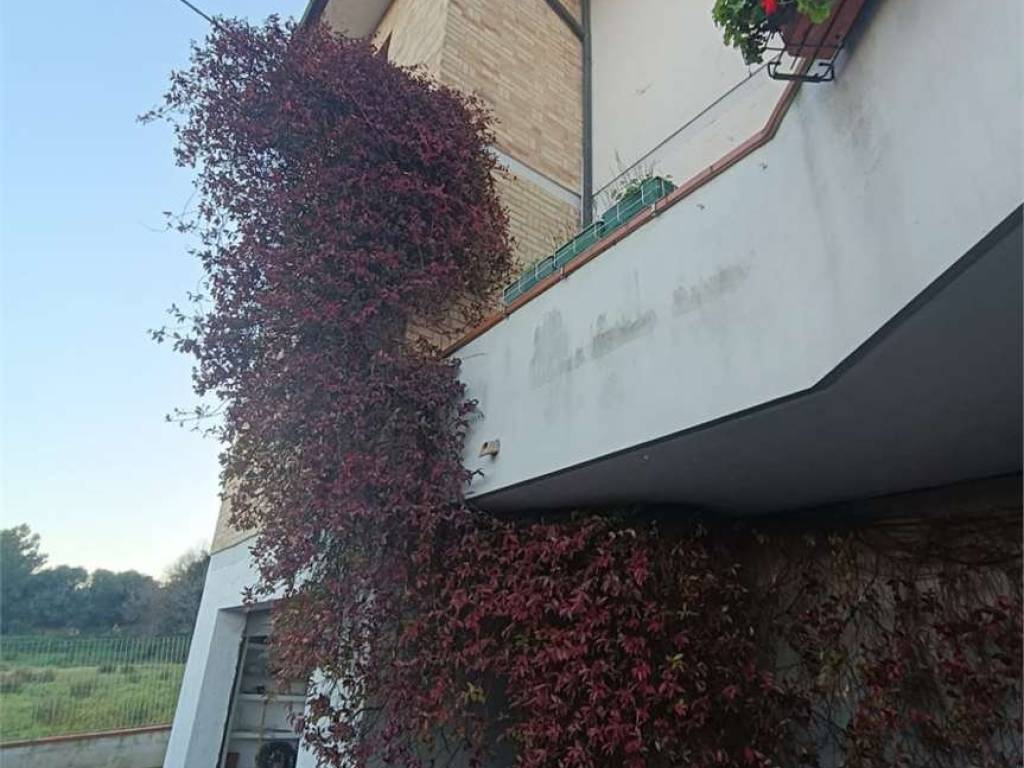 Appartamento a Ancona in via cupa di posatora - Foto 2