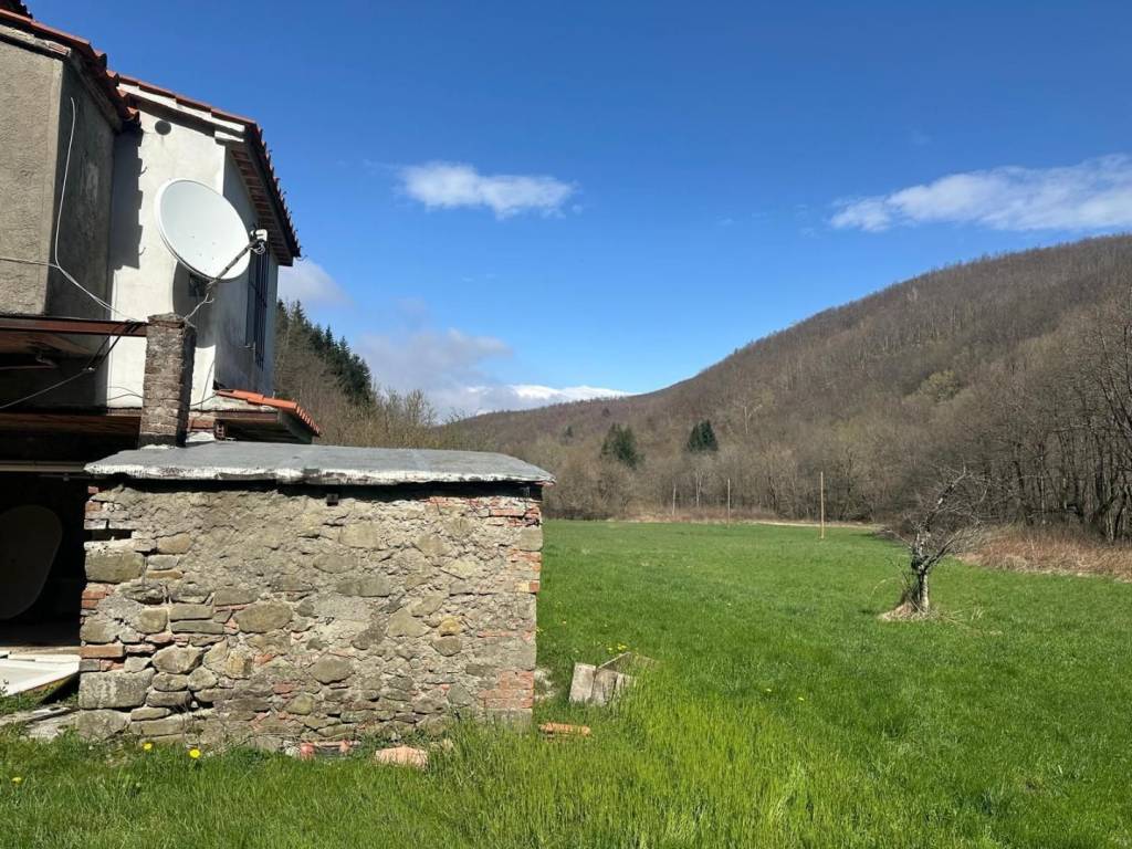 Casa indipendente a Pistoia in Sentiero delle Ghiacciaie - Foto 4