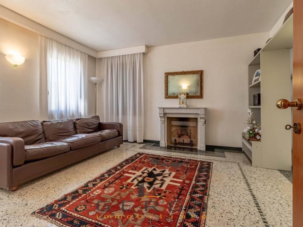 Villa a Valdobbiadene in Via San Martino - Foto 4