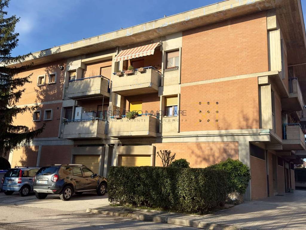 Appartamento a Assisi in Via Los Angeles - Foto 3