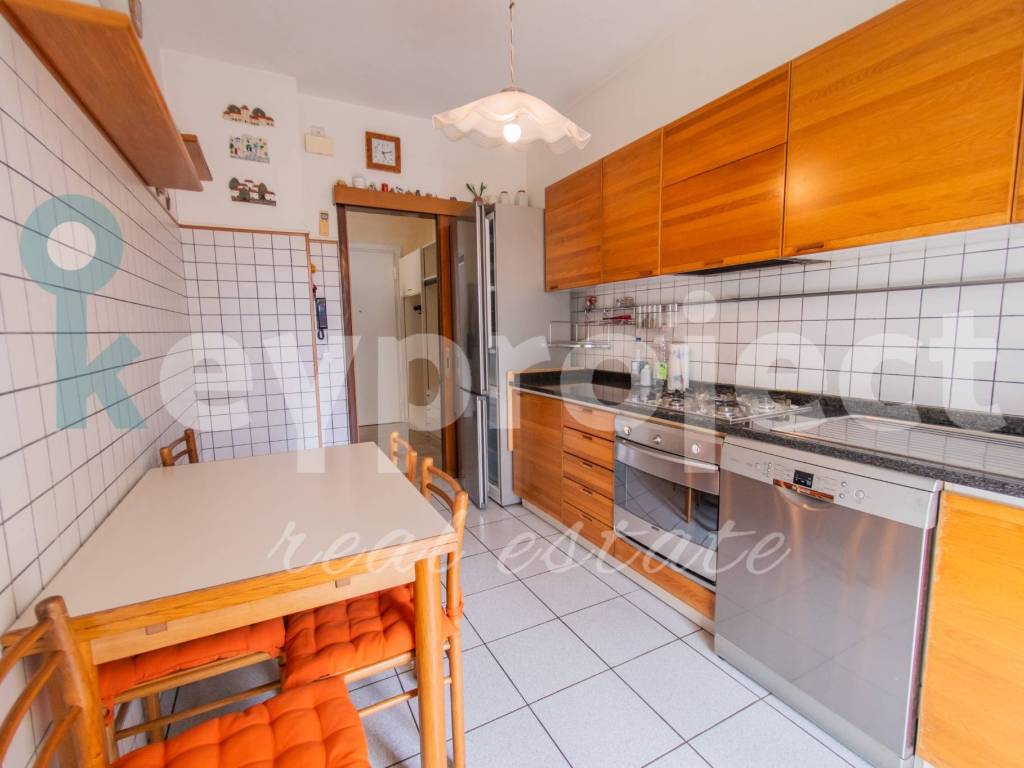 Appartamento a Padova in Via Luigi Lagrange - Foto 2