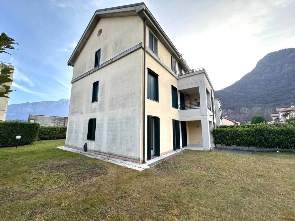 Appartamento a Malgrate in Via Lorenzina - Foto 5