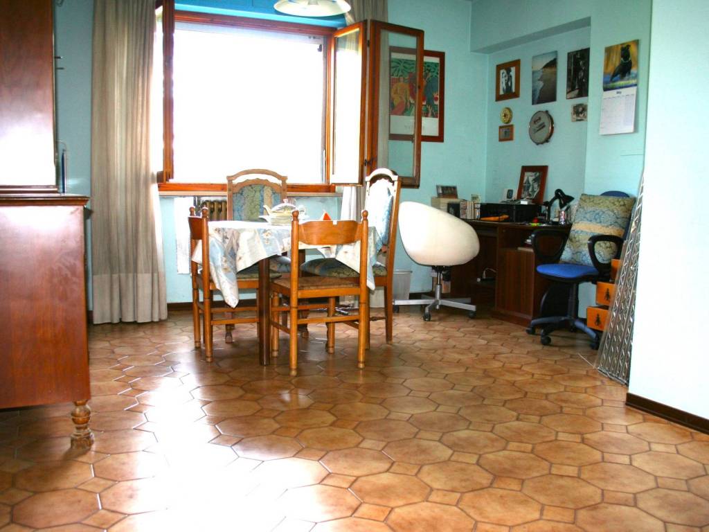 Appartamento a Falconara marittima in Via Giuseppe Ungaretti - Foto 3