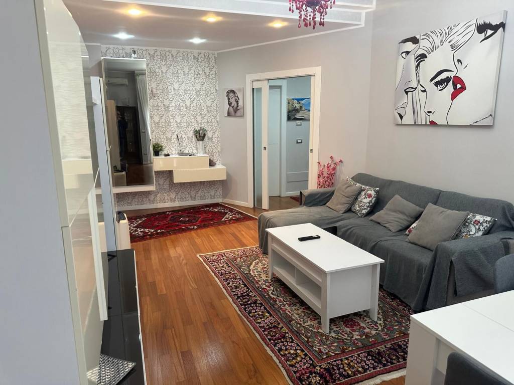 Appartamento a Catanzaro in Via Domenico Marincola Pistoia - Foto 2