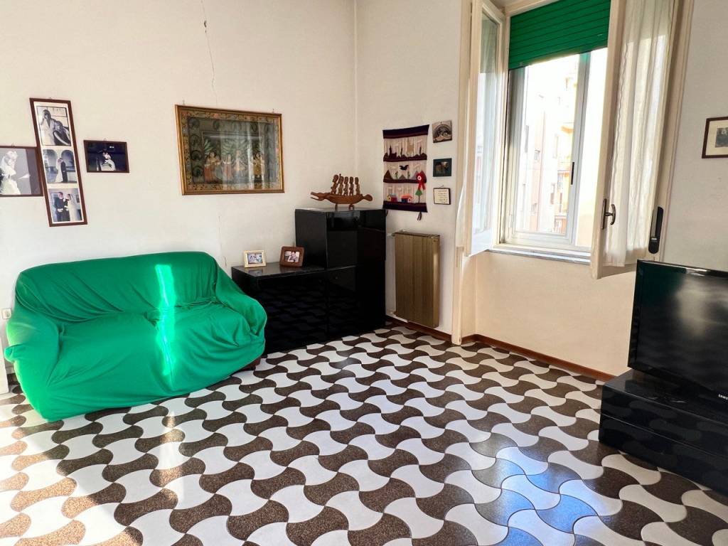 Appartamento a Salerno in Via Santa Caterina Alessandrina, 14 - Foto 3