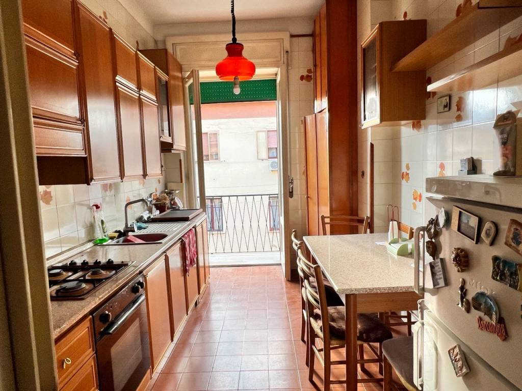 Appartamento a Salerno in Via Santa Caterina Alessandrina, 14 - Foto 5