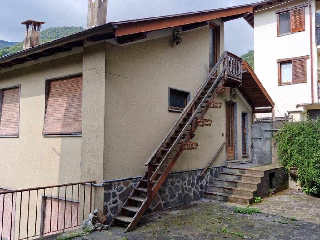 Villa a Cesara in Via Monsignor Garga - Foto 2