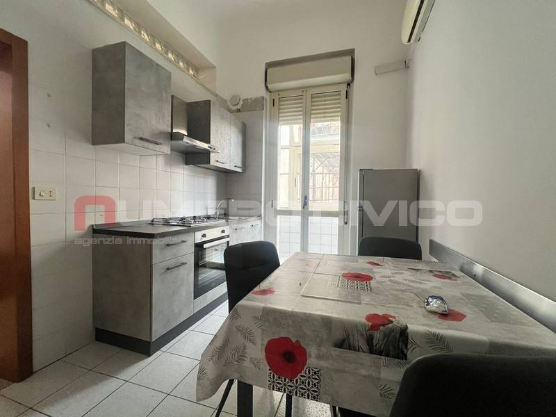 Appartamento a Foggia in Via Giovanni Urbano - Foto 4