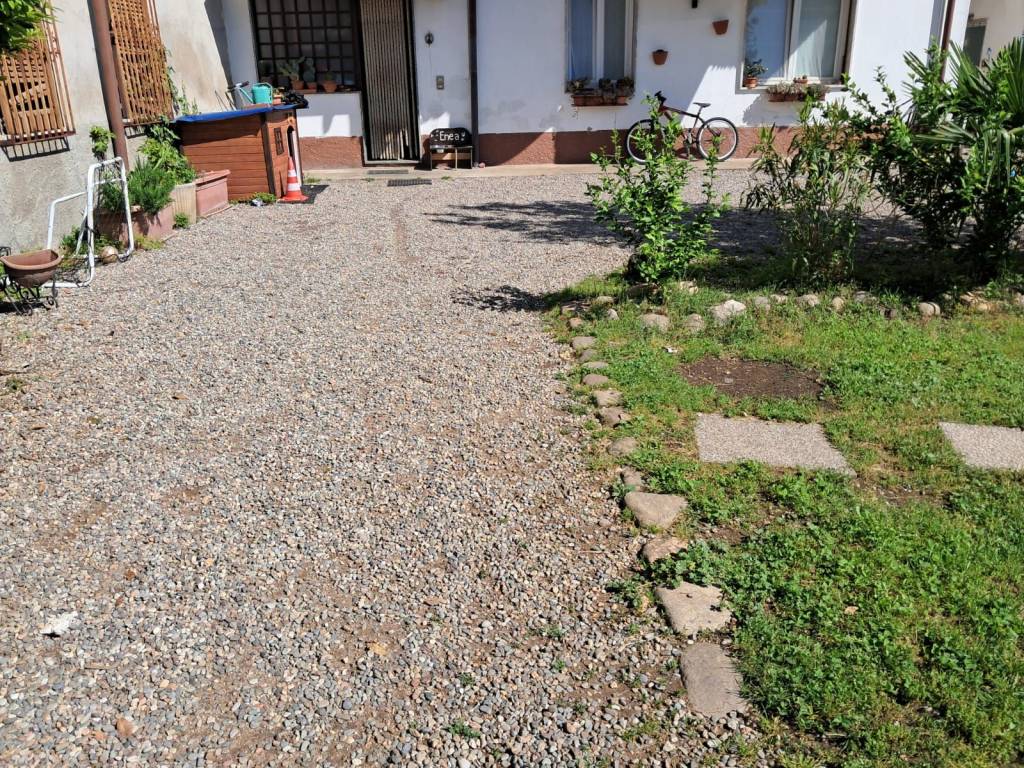 Appartamento a Gorla maggiore in Via Camillo Benso di Cavour - Foto 4