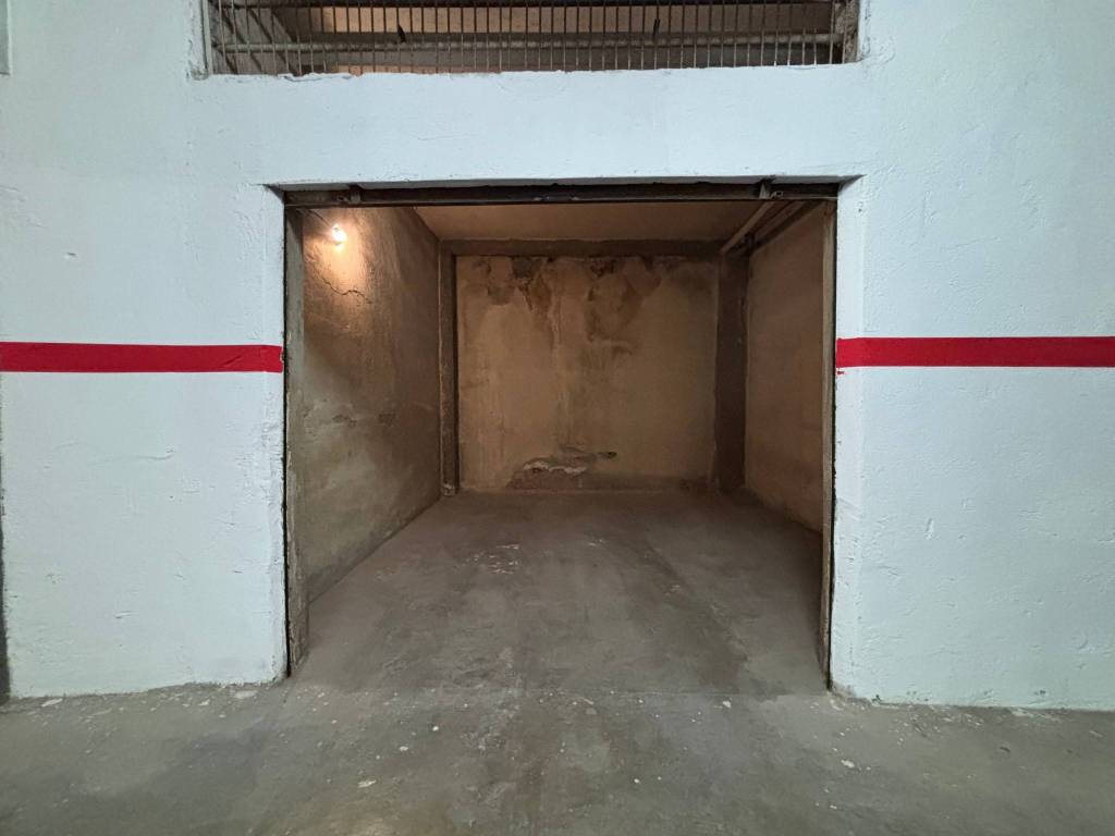 Box / garage a Andria in Via Duca degli Abruzzi, 77 - Foto 5
