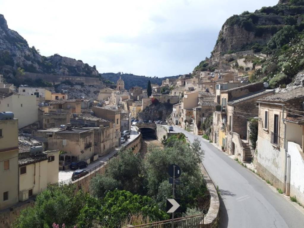 Appartamento a Scicli in Via Guadagna - Foto 3