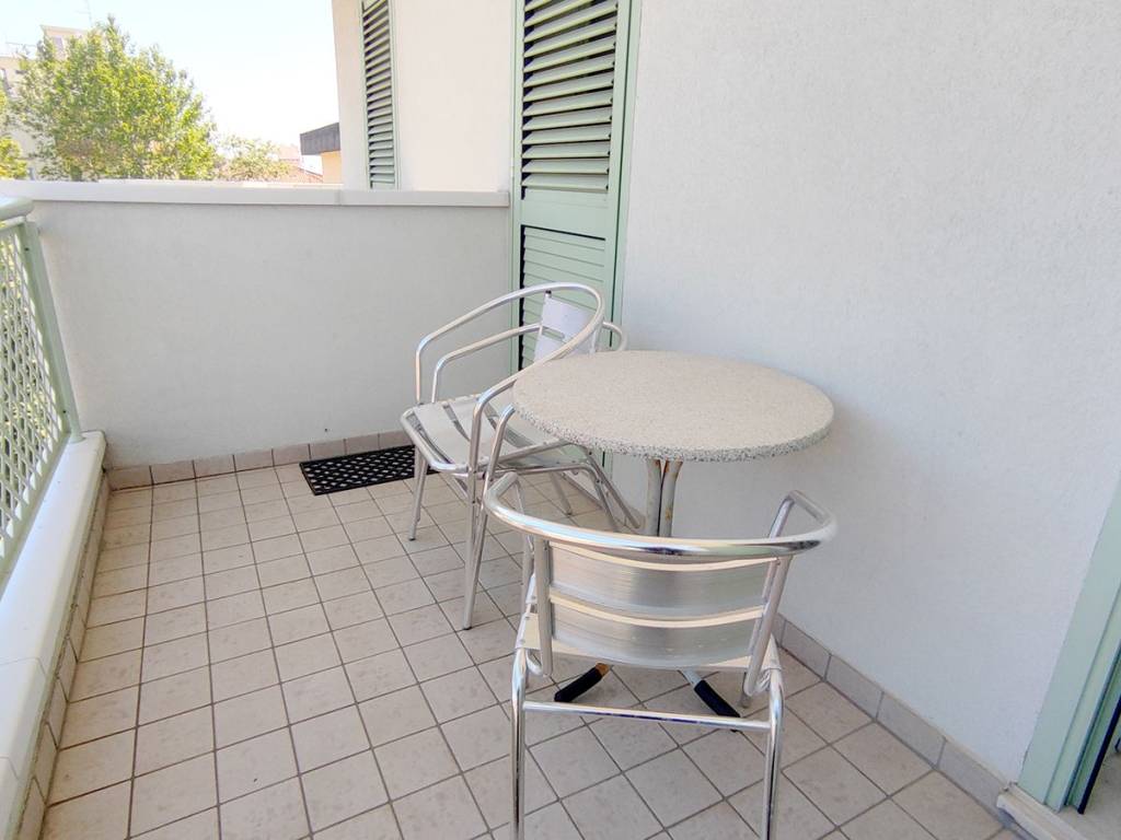 Appartamento a Riccione in Viale Alessandro Volta - Foto 2