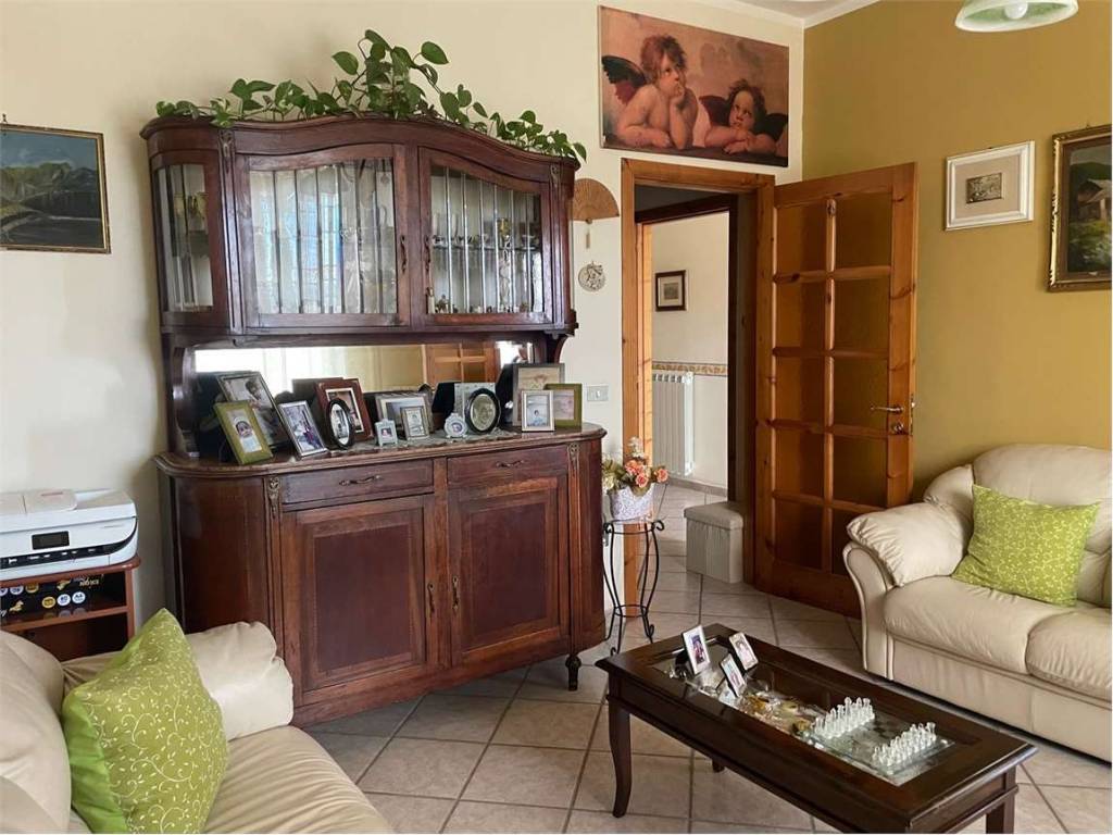 Palazzo / stabile a Teano in Via Casilina , km 176,400 - Foto 5