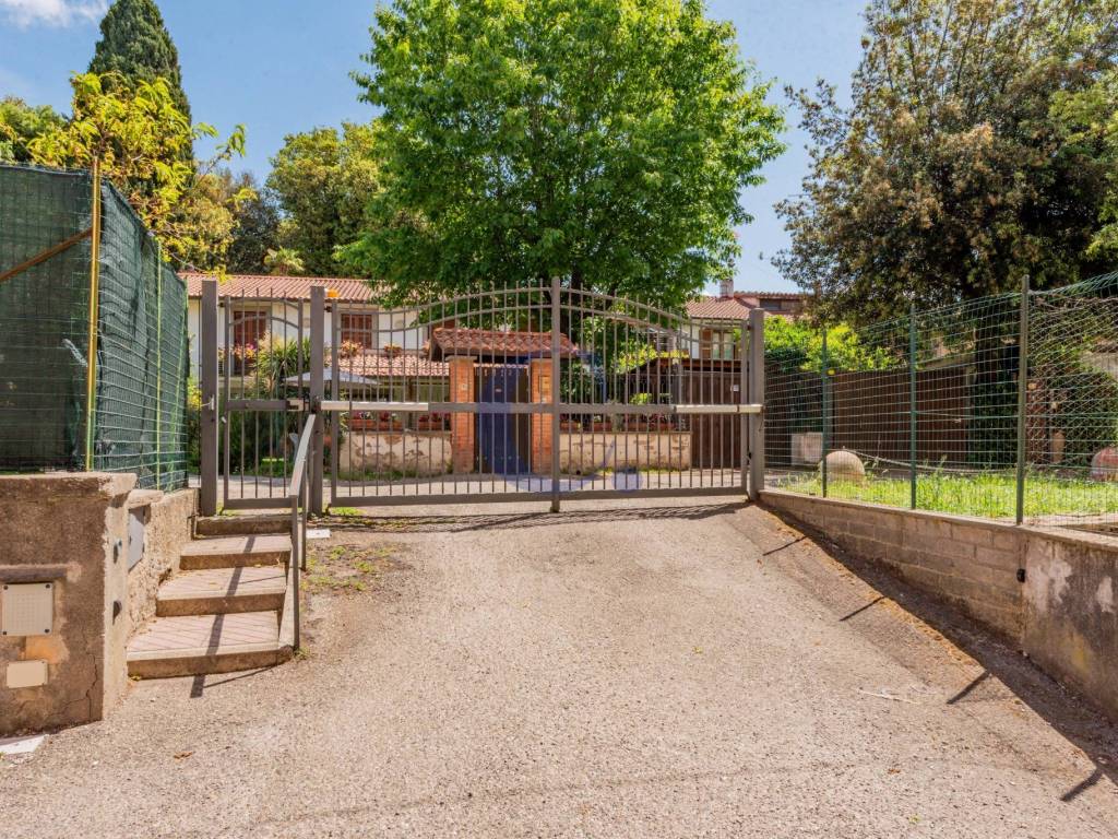 Appartamento a Viterbo in Via Aldo Netti - Foto 3