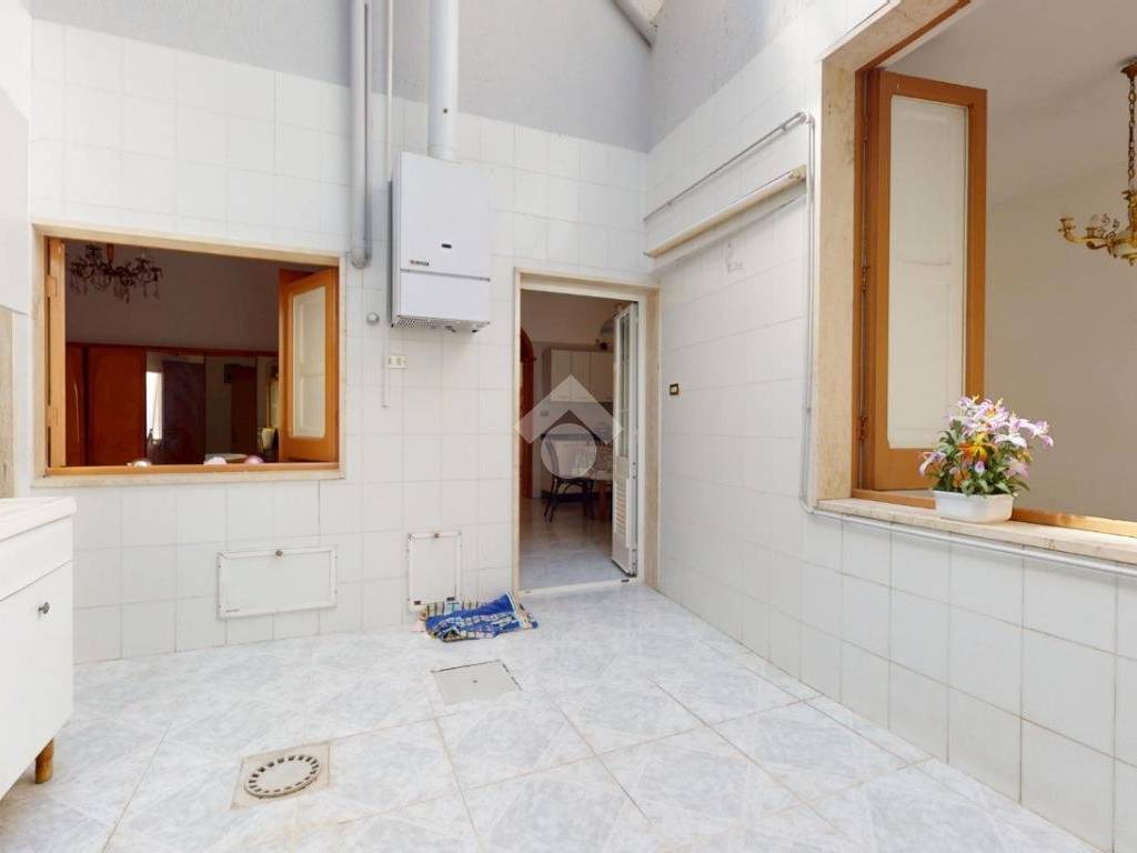 Casa indipendente a Francavilla fontana in Via Giosuè Carducci - Foto 4