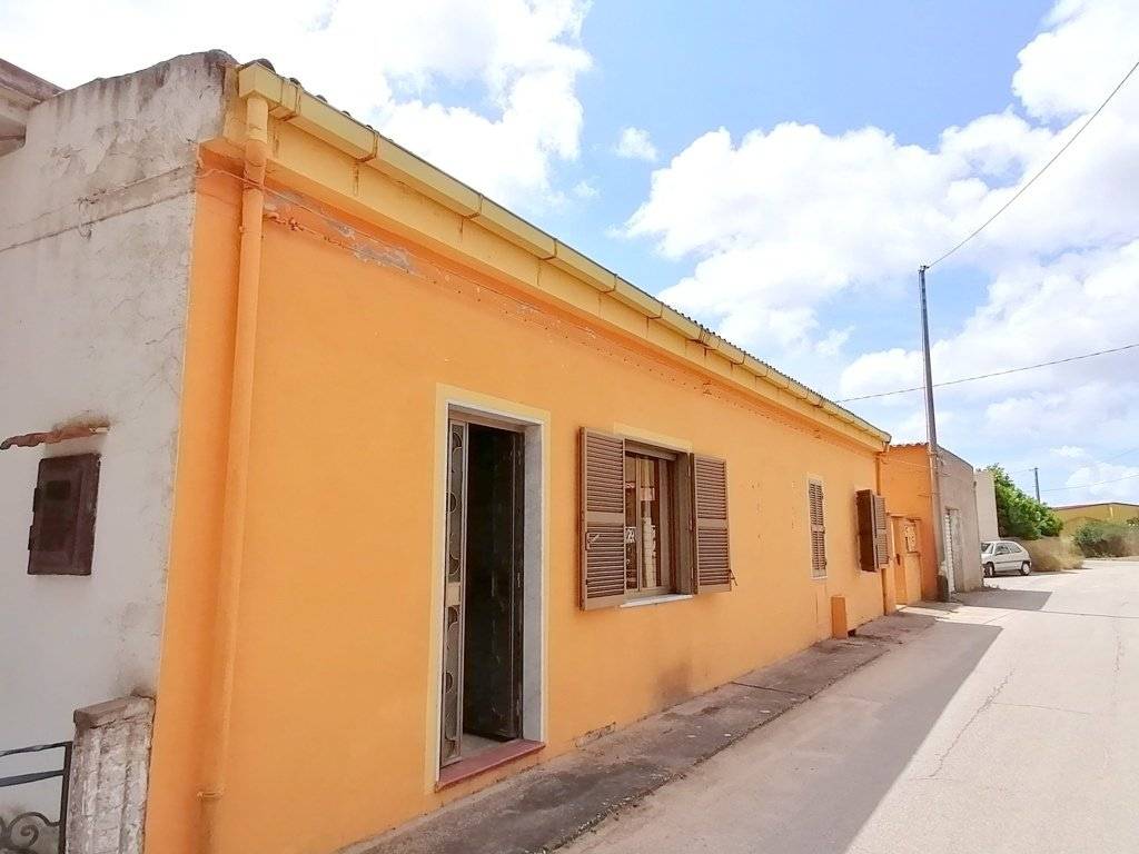 Villa a Carbonia in Località Is Perdas - Foto 2