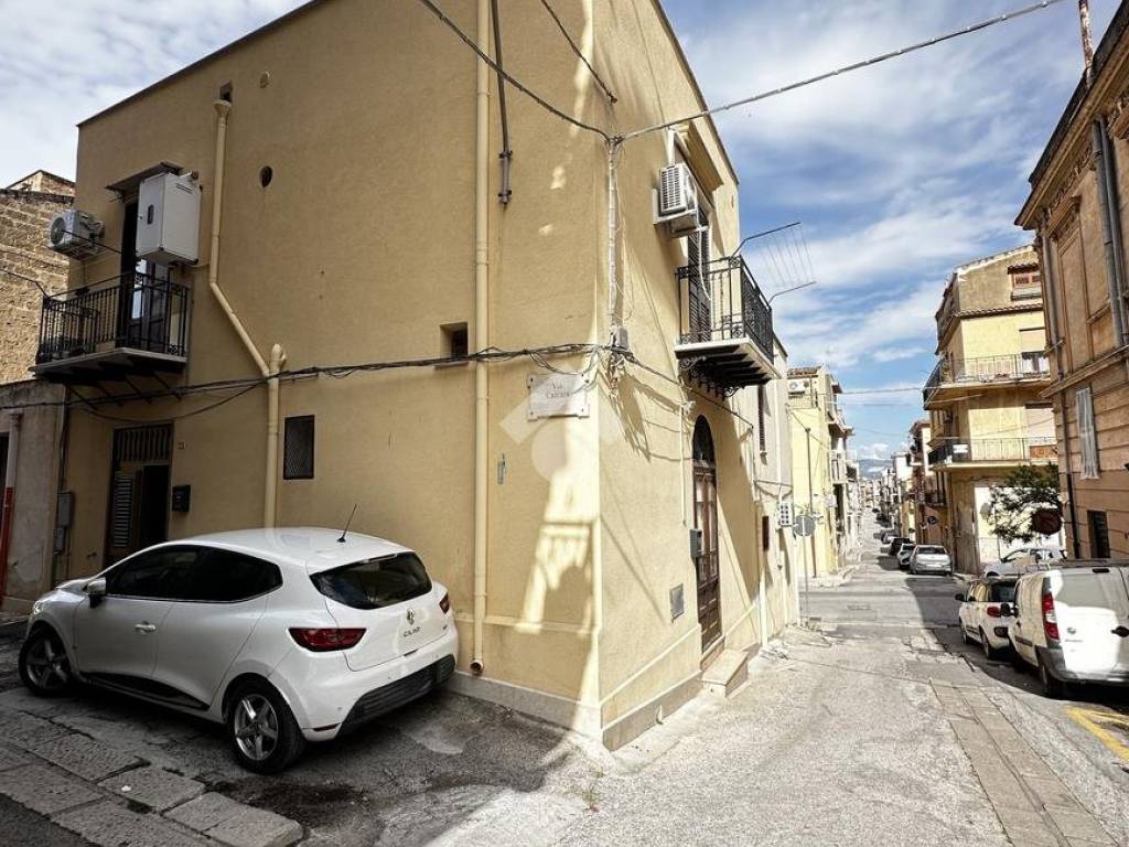 Casa indipendente a Castellammare del golfo in Via Calcara, 88 - Foto 4