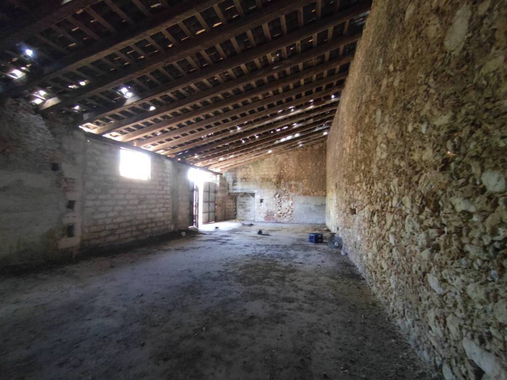 Casa indipendente a Floridia in SS 124 CORSO DI VITTORIO - Foto 5
