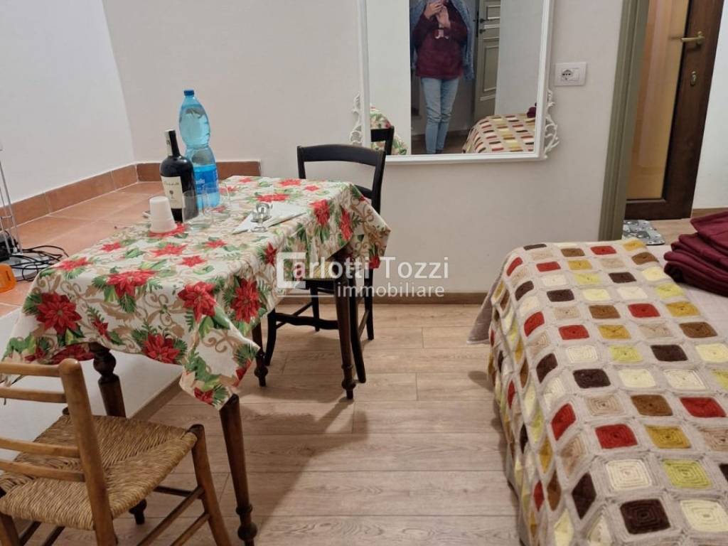 Palazzo / stabile a Castiglione della pescaia in Piazza Dell'indipendenza - Foto 5