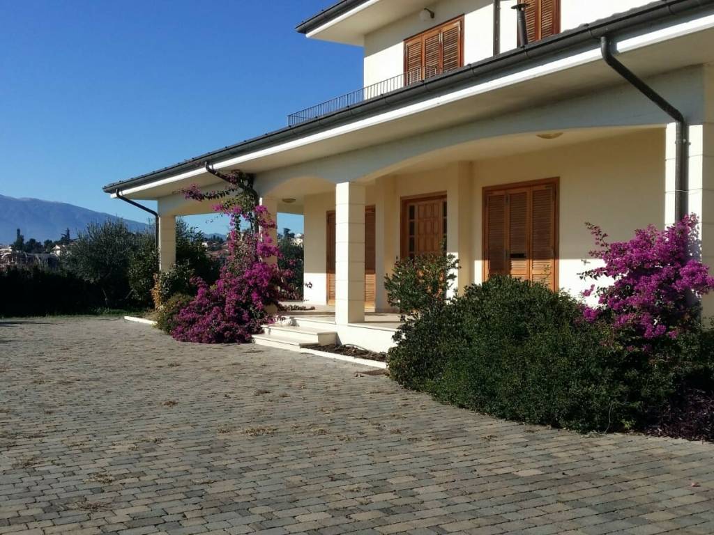 Villa a Nereto in LocalitÃ Galliano - Foto 4