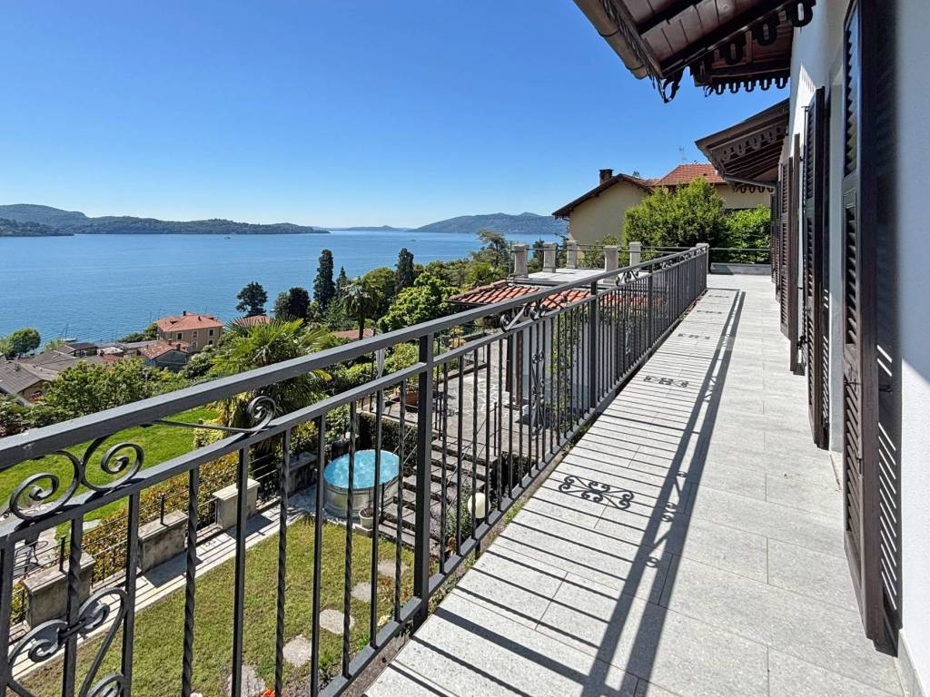 Villa a Verbania in Via Valle Ballona - Foto 3