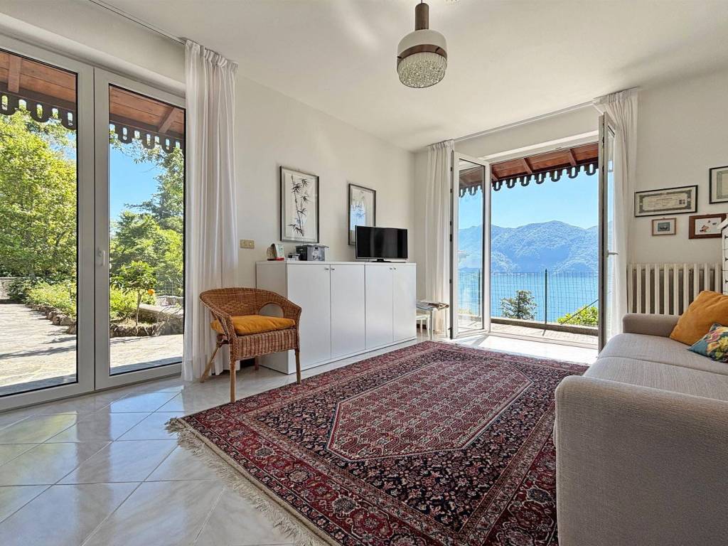 Villa a Verbania in Via Valle Ballona - Foto 4