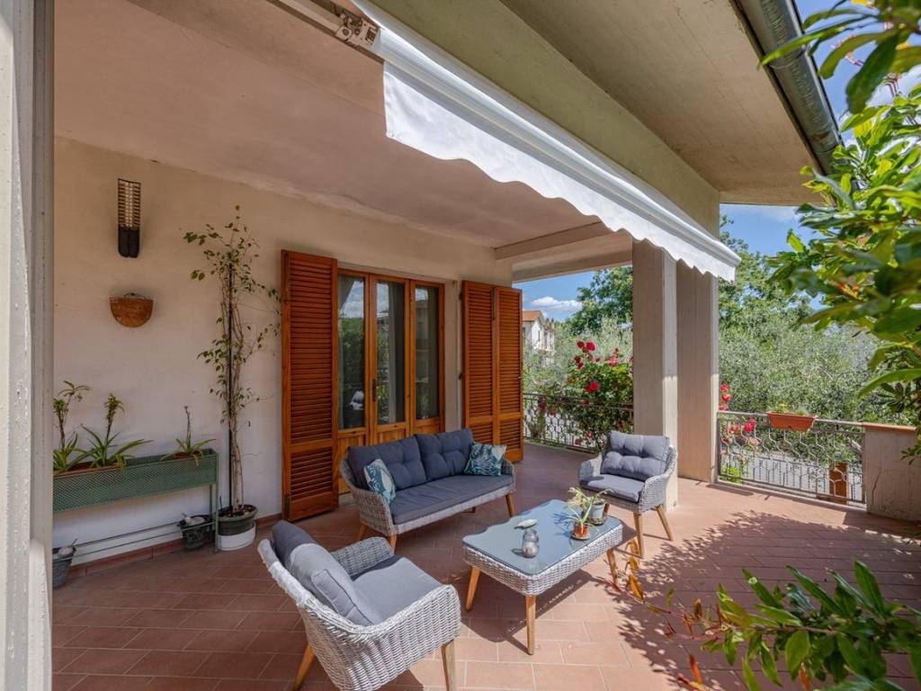 Villa a Cortona in Strada Comunale di Montecchio - Foto 2