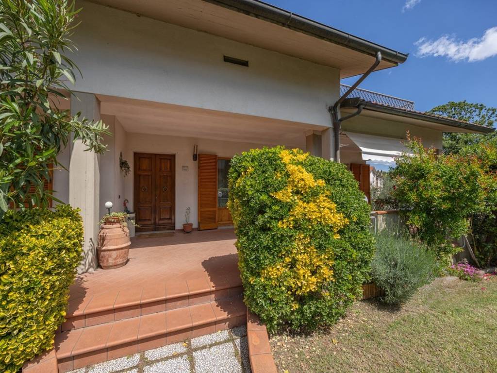 Villa a Cortona in Strada Comunale di Montecchio - Foto 5