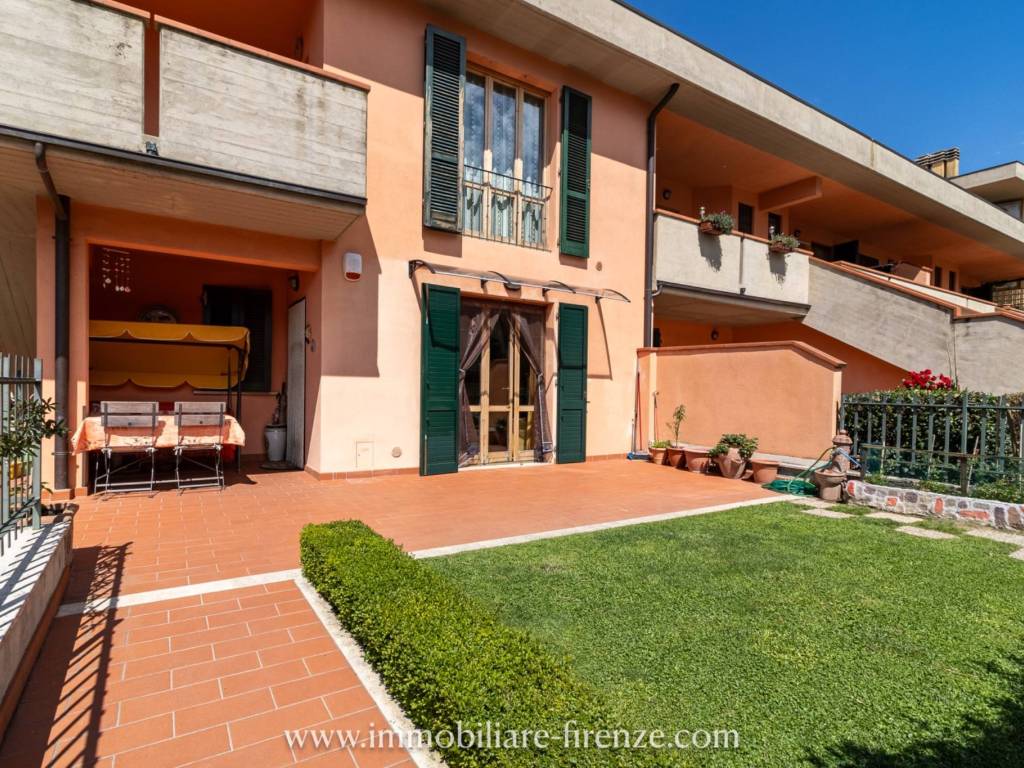 Appartamento a Castelfranco piandisco in Via Masaccio - Foto 2