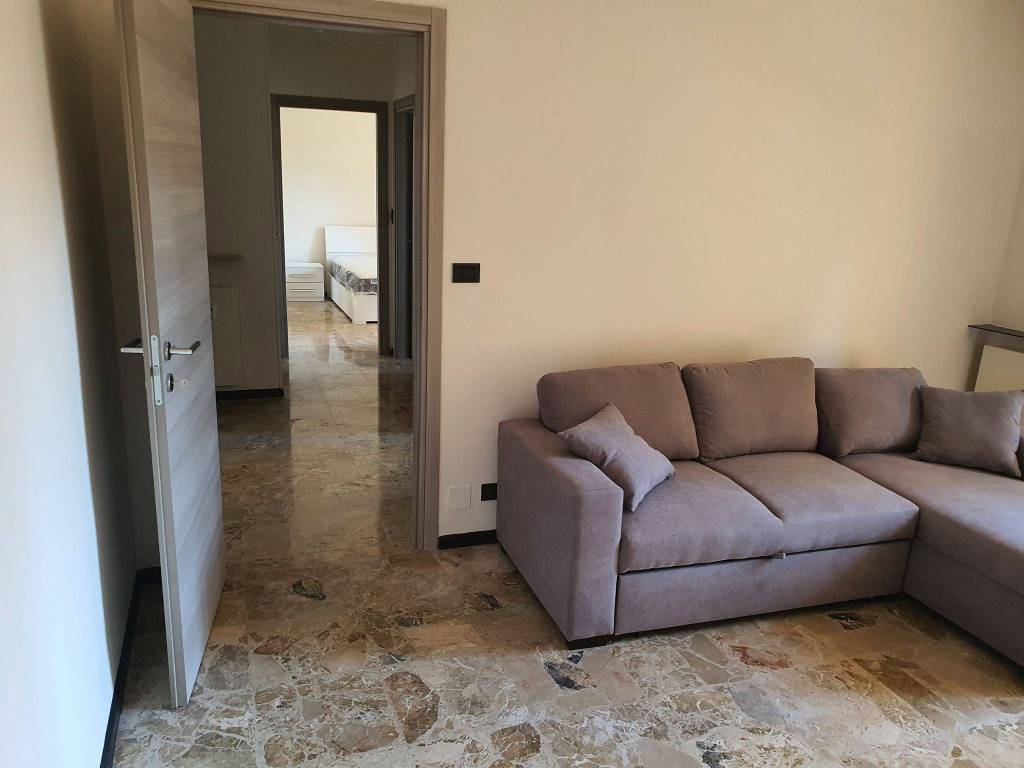 Appartamento a Asti in Via Raffaello Sanzio - Foto 4