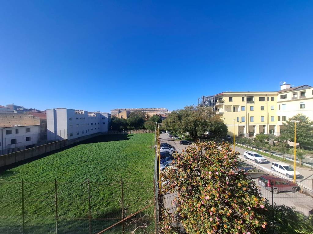 Palazzo / stabile a Caserta in Via San Giovanni, 47 - Foto 4