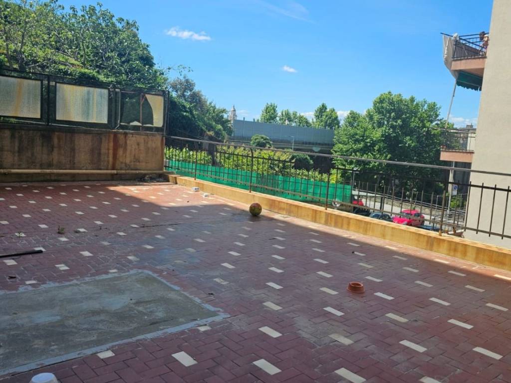 Appartamento a Genova in Via Branega - Foto 3