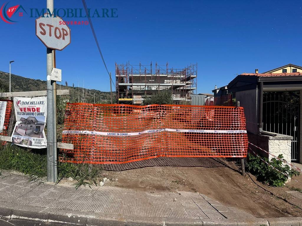 Villetta a schiera a Montepaone in Via Tevere - Foto 3