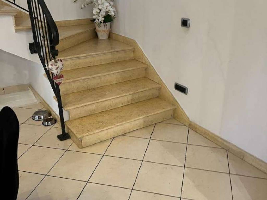 Casa indipendente a Cervino in via vittorio veneto snc - Foto 5