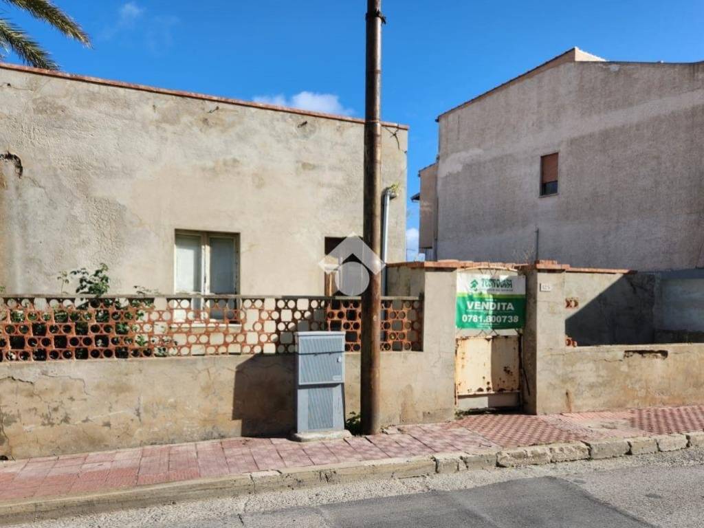 Casa indipendente a Calasetta in Via Roma, 125 - Foto 2