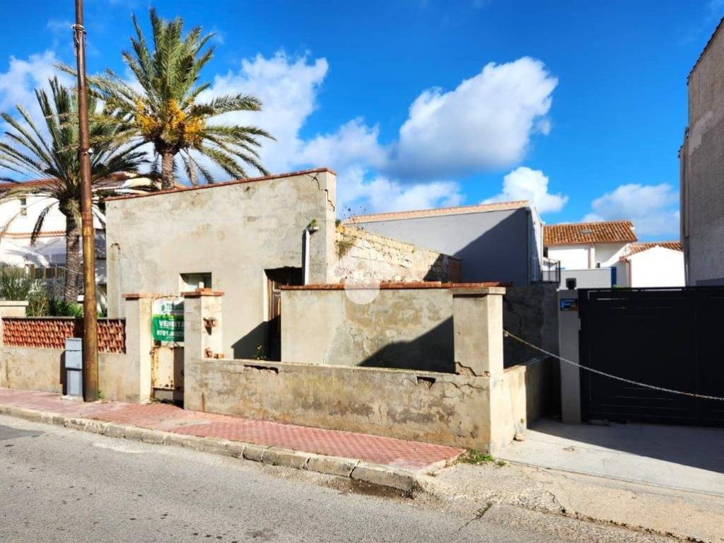 Casa indipendente a Calasetta in Via Roma, 125 - Foto 3