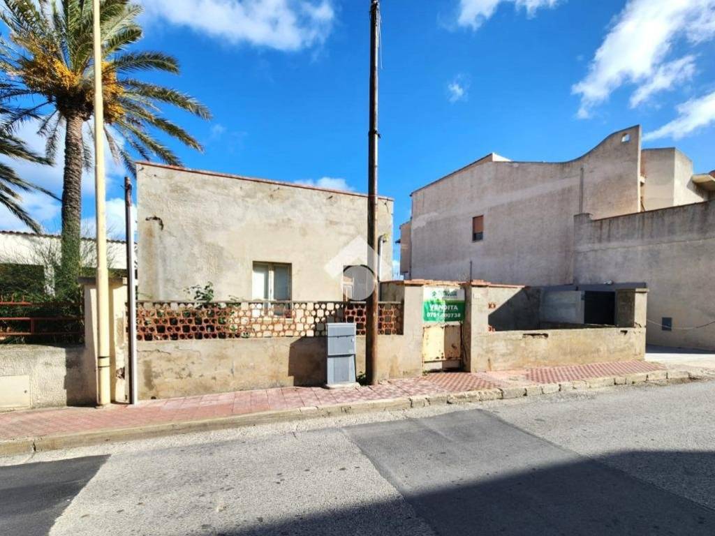 Casa indipendente a Calasetta in Via Roma, 125 - Foto 4