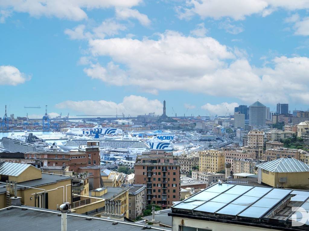 Attico / mansarda a Genova in Via Giovanni Boine - Foto 3