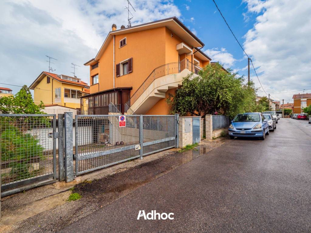 Appartamento a Fano in Via Antonio Pacinotti, 8 - Foto 2