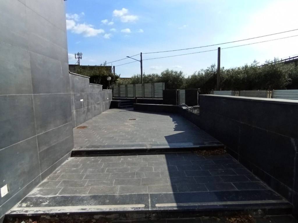 Villa a Caserta in Via Eugenio Ruggiero - Foto 2