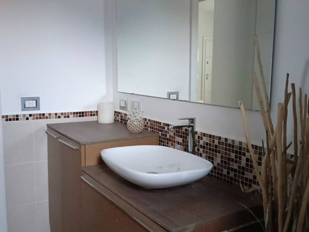 Appartamento a Genova in Via della Pigna - Foto 2