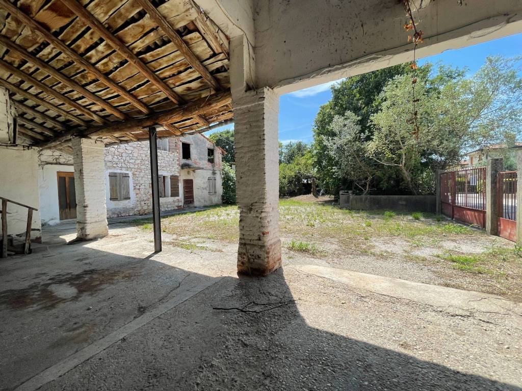 Rustico / casale a Bassano del grappa in Via Ca' Dolfin, 136 - Foto 5