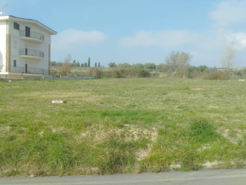 Terreno a Ortona in Strada Comunale Villa Iubatti - Foto 4