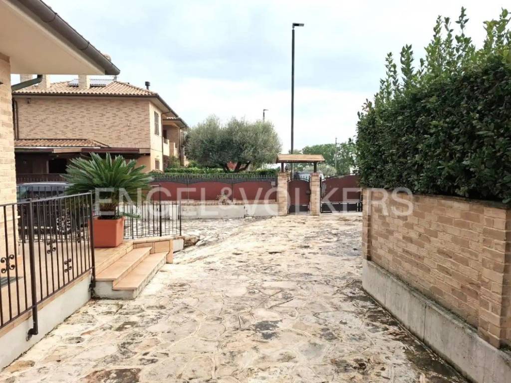 Villetta a schiera a Porto recanati in Via dei Tigli - Foto 4